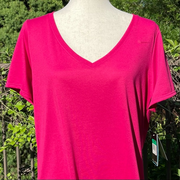 Nike Dri-FIT Legend 2.0 Athletic Cut V-Neck Training Swoosh Logo Tee - Picture 3 of 16